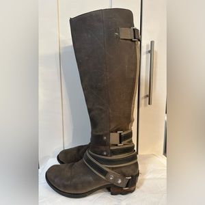 Sorel boots. Size 7.